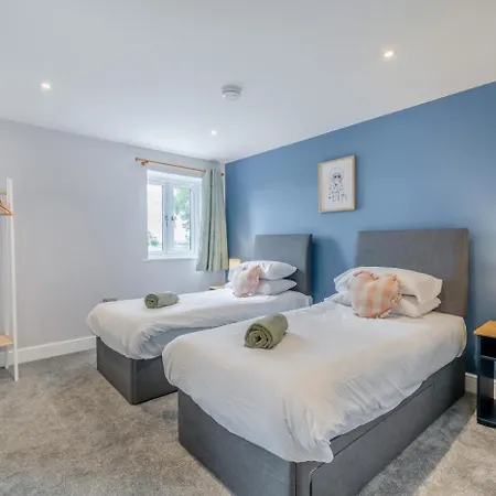 2 Bed In Marishes Oc-l32535 *