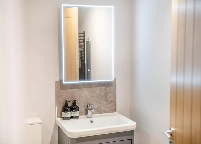 2 Bed In Marishes Oc-l32535 *