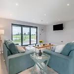 2 Bed In Marishes Oc-l32535 Ferienhaus