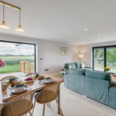 2 Bed In Marishes Oc-l32535 Holiday home Kirby Misperton